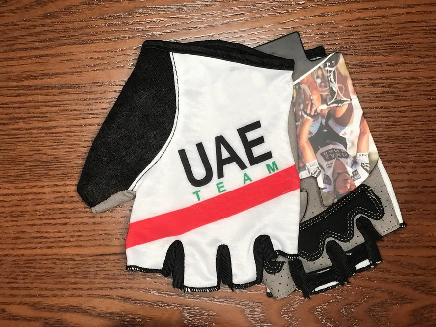 Mountain Biking Uae - 2020 UAEทีมหนึ่งคู่กีฬาครึ่งนิ้วขี่จักรยานJerseyถุงมือMTBจักรยานเสือภูเขาจักรยานถุงมือเจล